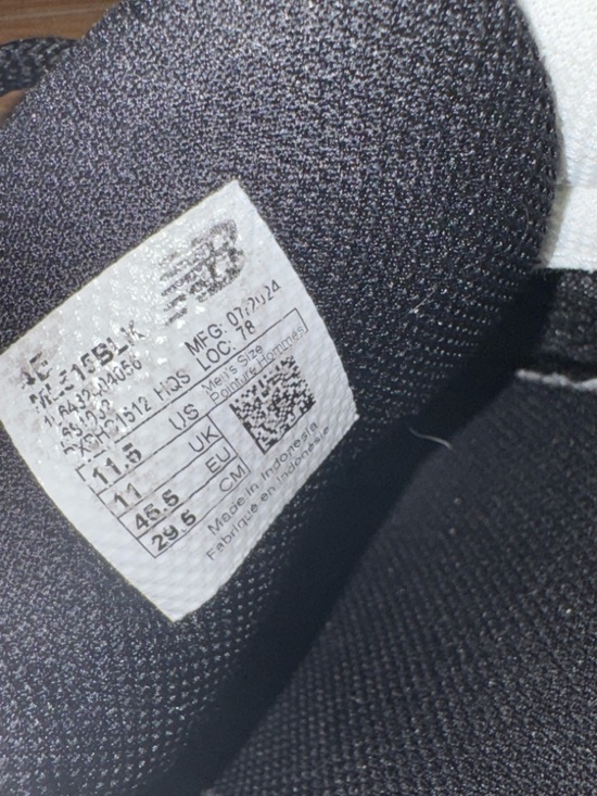 New Balance 515 Black White Sneakers - Picture 5 of 5